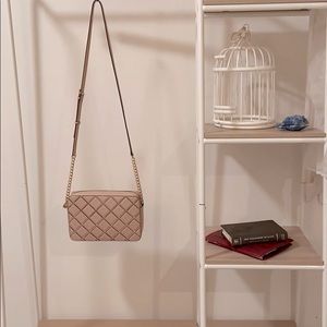 Michael Kors Jet Set crossbody quilted pink gold